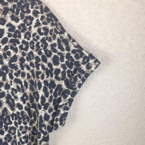 leopard • short sleeve tee shirt dress • pockets - Picture 4 of 7